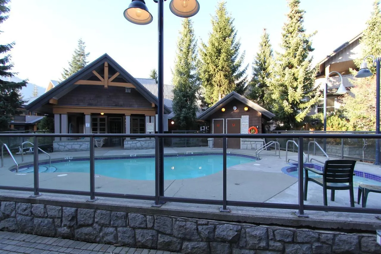 Glacier'S Reach By Whistler Retreats Canada